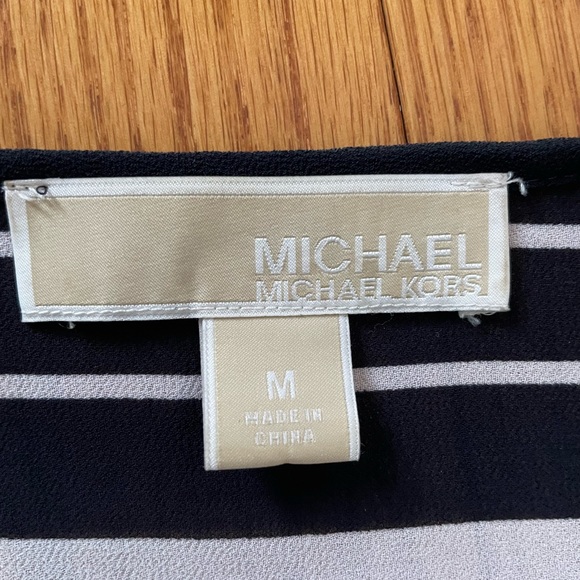 MICHAEL KORS Resort- Striped Navy and White Maxi dress with removable slip - Picture 13 of 15